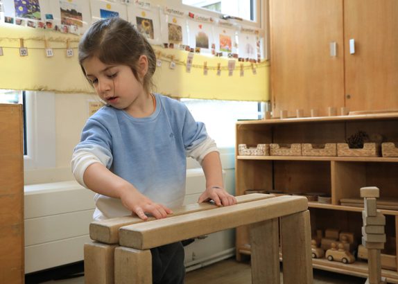 Blocks Building Girl